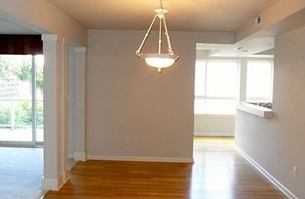 4th image of 3016 N Carr St Unit B304