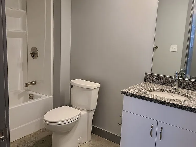 55 Wamsutta St — Photo 5