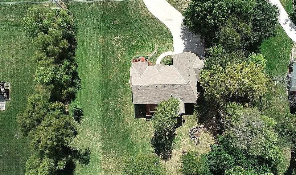 12622 Donahoo Rd, Kansas City, KS 66109 Zillow