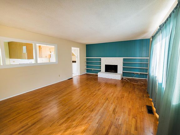 4th image of 510 McCormick Ct