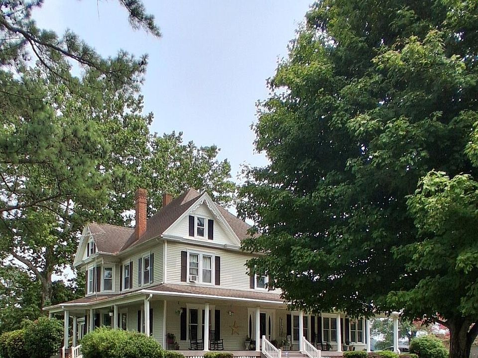 1st image of 27251 Mutton Hunk Rd