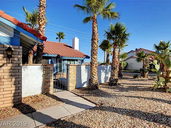2nd image of 1533 Brocado Ln