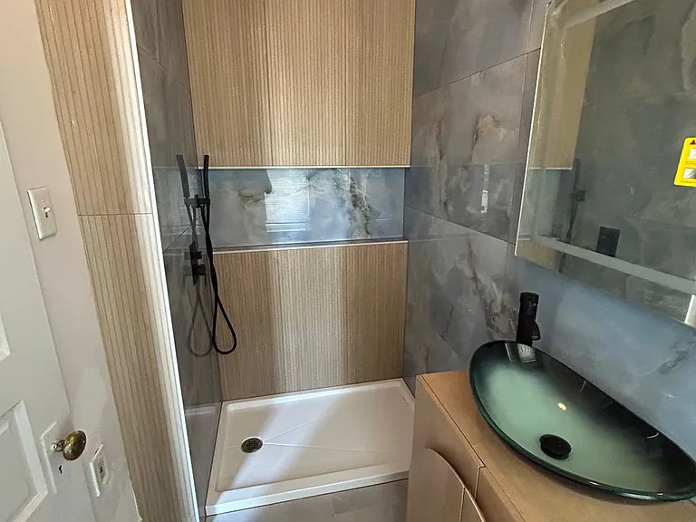 109 Boas St #2 — Photo 3