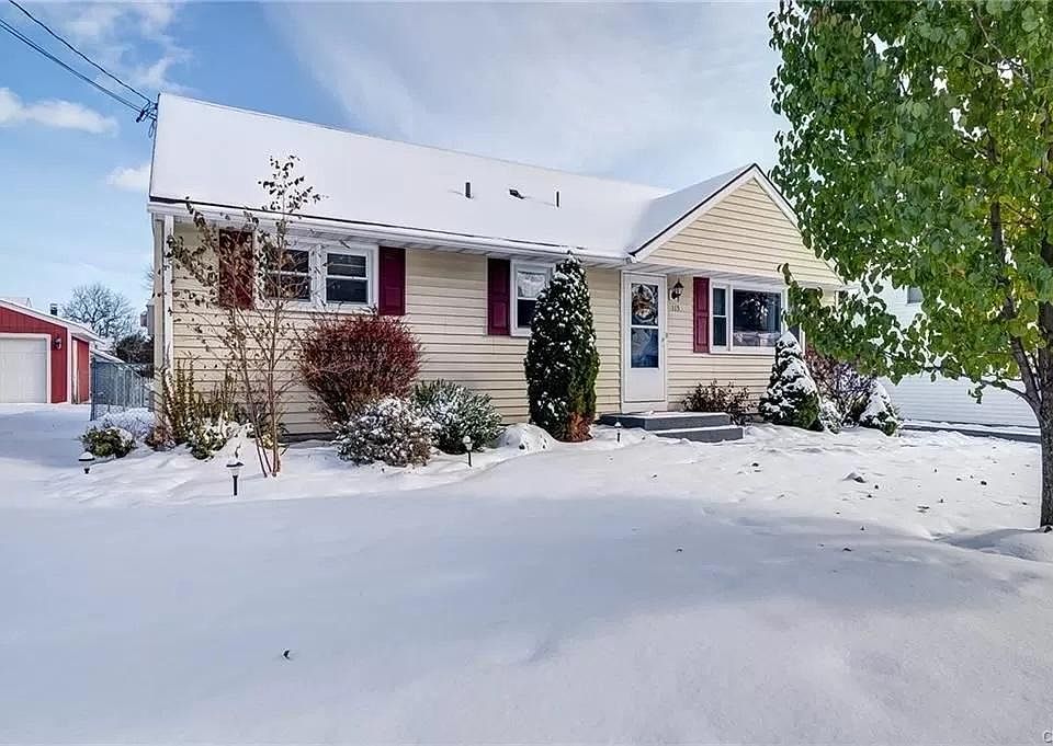 1st image of 115 Bramley Dr