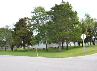 520 Sanders St, Burlington, KS 66839