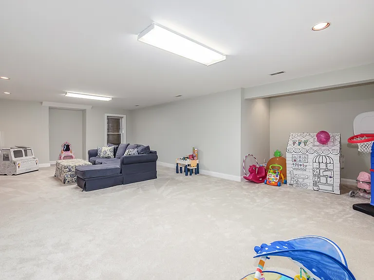 9304 Wildoak Dr — Photo 38