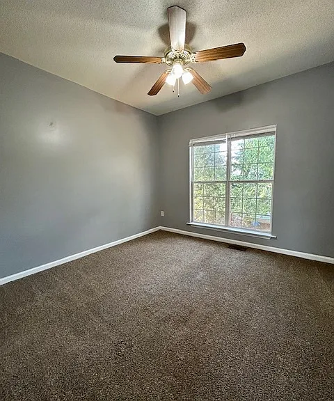 1501 Myrtle St — Photo 5
