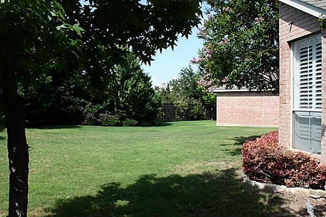 2nd image of 8304 Forsythia Dr