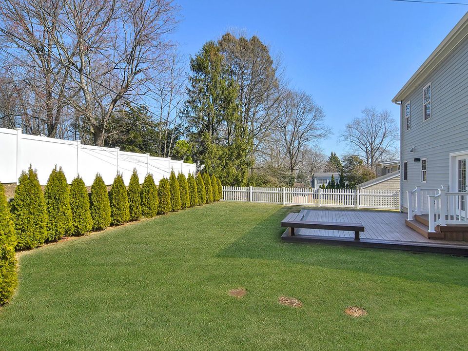 2nd image of 51 Wakefield Ave