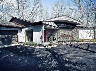 9 Woods Path, Painted Post, NY 14870