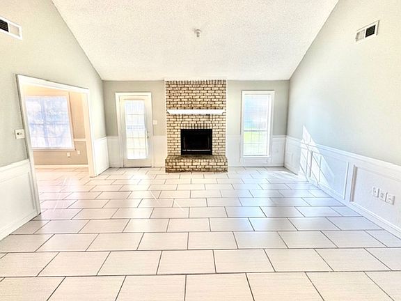 3rd image of 3063 Lauren Dr