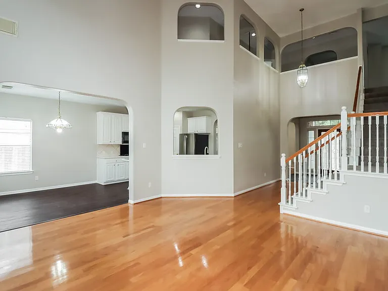 2534 Bridge Hampton Way — Photo 5