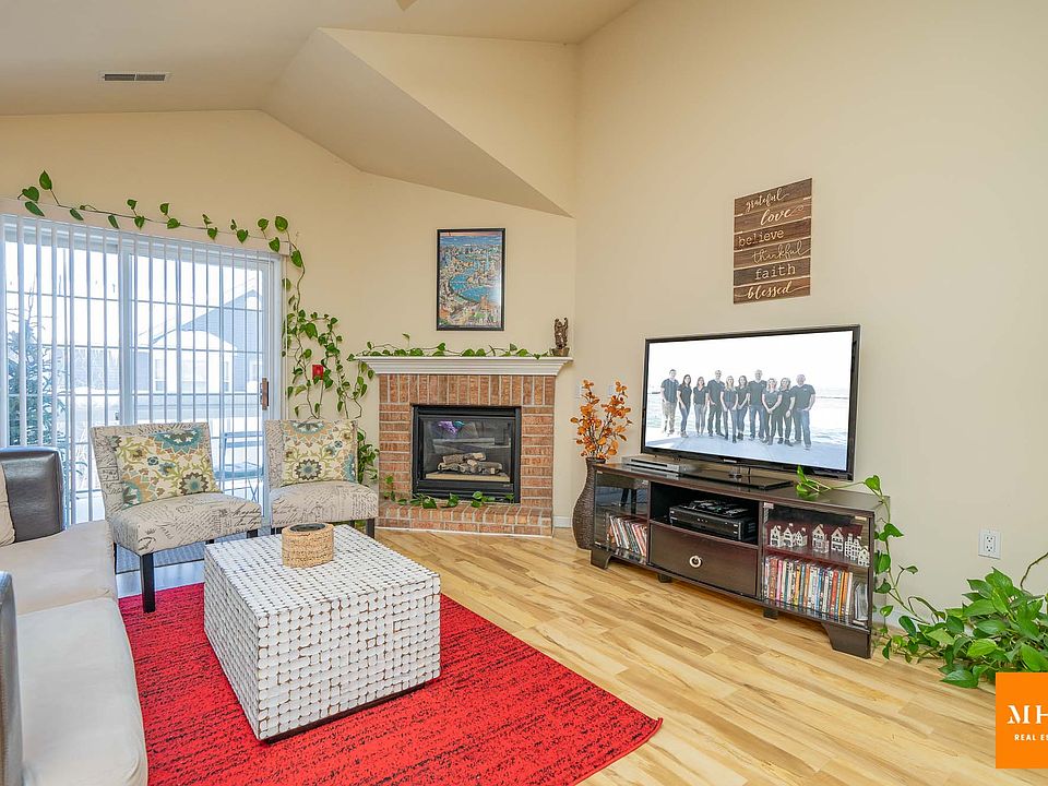1st image of 3282 Stonecreek Dr #16