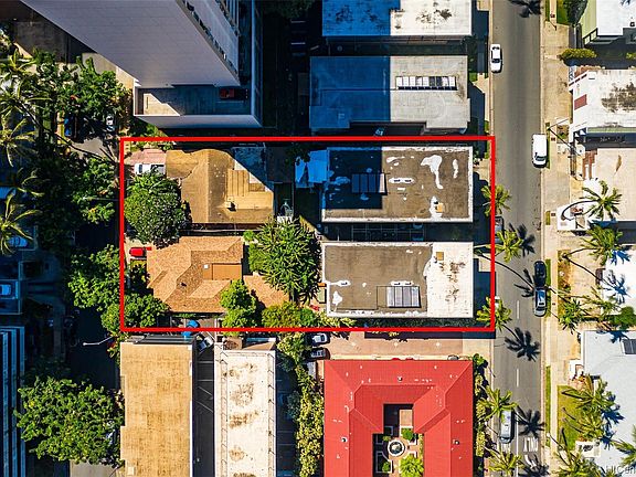 3rd image of 448 Keoniana St