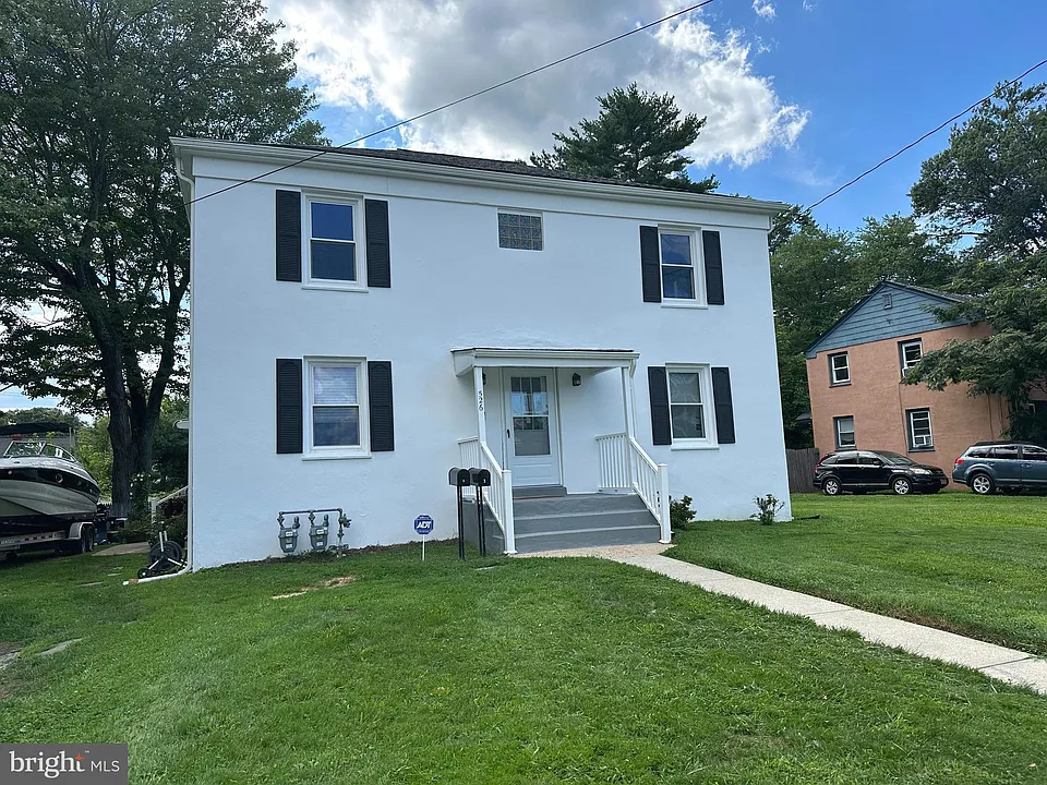 526 Pingree Ave #2