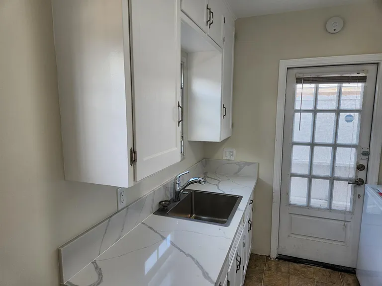 132 Ivy St — Photo 7