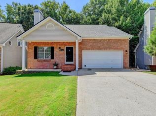 177 Stoneforest Dr, Woodstock, GA 30189