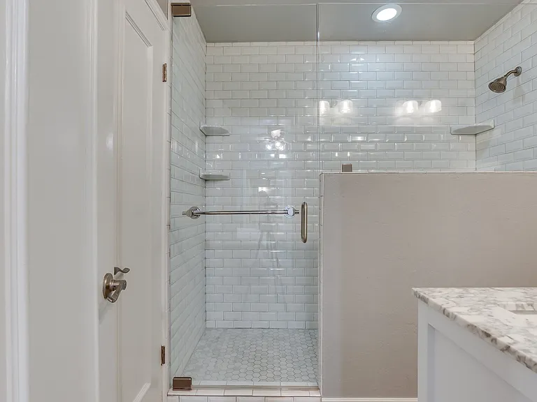 1442 Duffner Dr — Photo 17