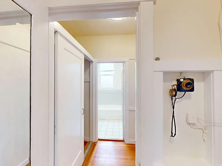 2945 Van Ness Ave #10 — Photo 11