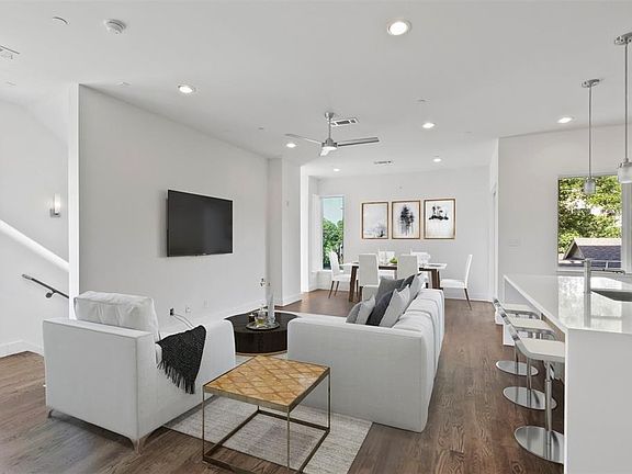2nd image of 5705 Bryan Pkwy #10