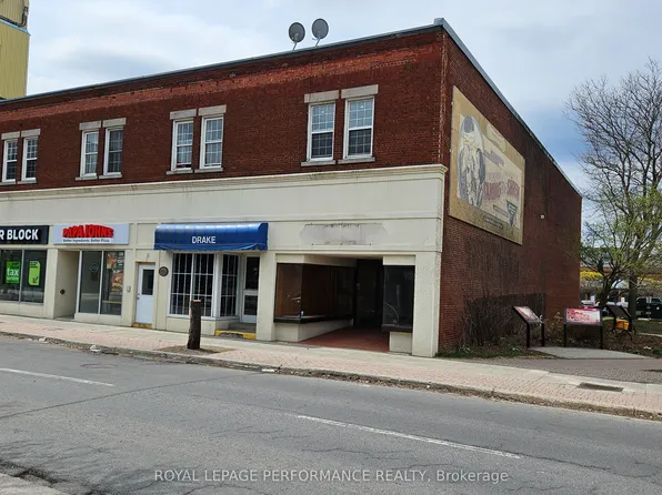 224 Pitt St #8, Cornwall, ON K6J 3P6