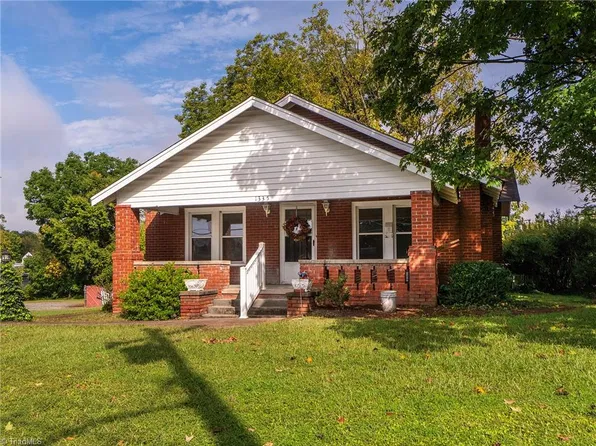 1335 S Main St, Burlington, NC 27215