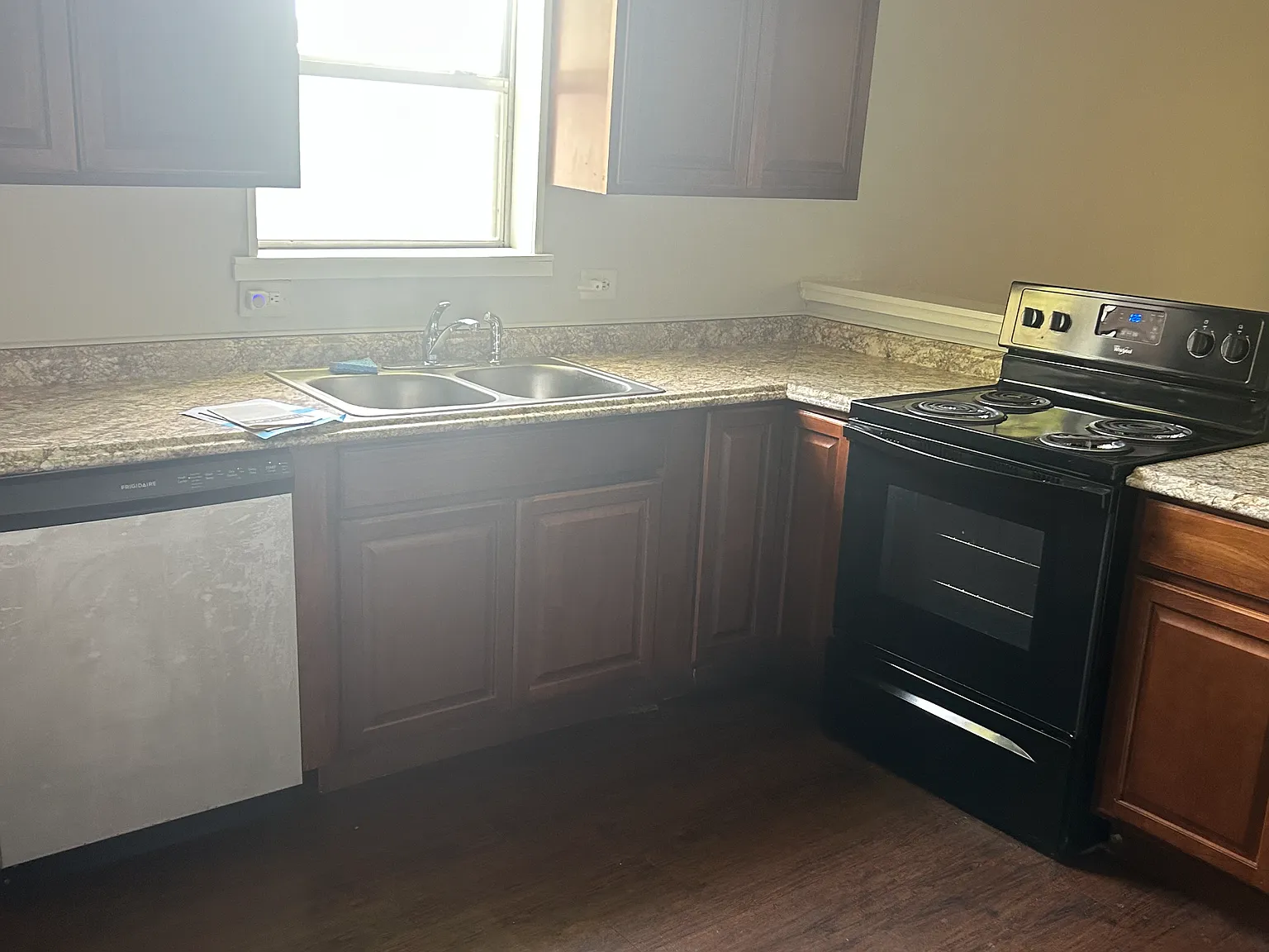 4 bed, 1400 sqft, $1,750 — Photo 4