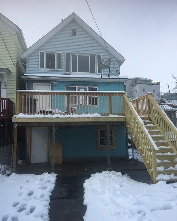 1st image of 4 Essex Pl