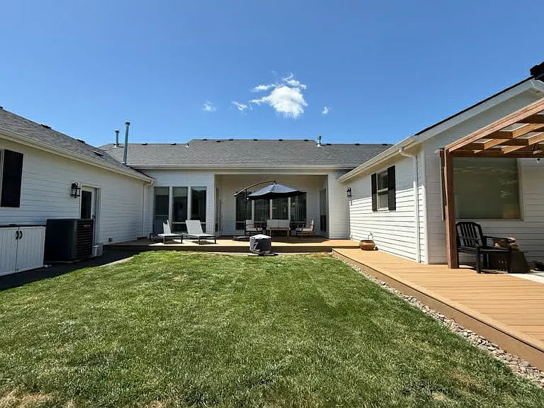 Courtyard style back yard