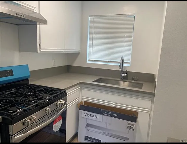 515 South St #6 — Photo 3