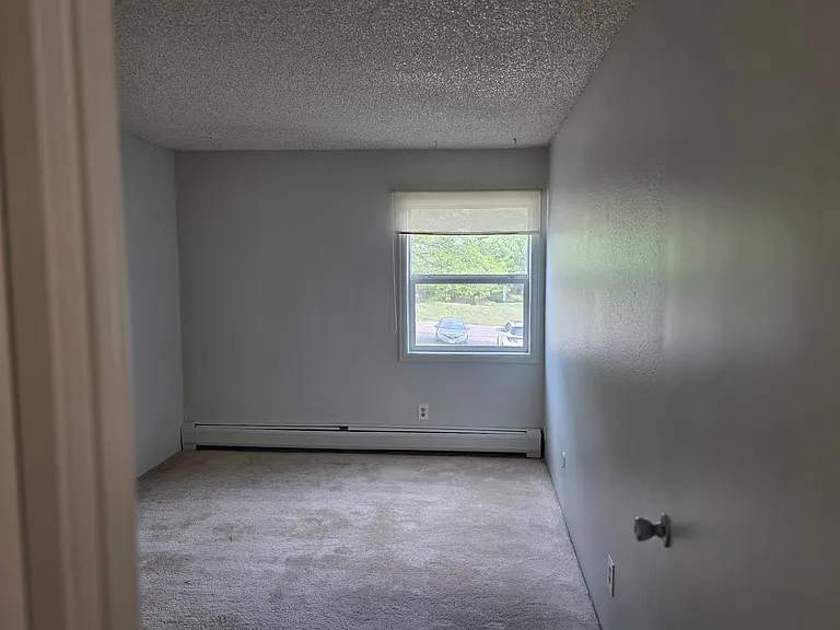 1300 Golden Cir #210 — Photo 9
