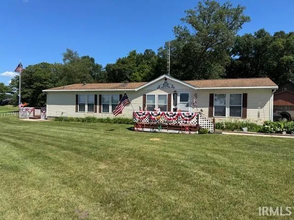 1725 N 300 W, Rochester, IN 46975