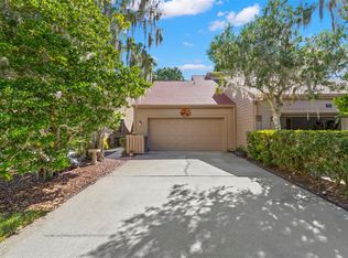 50 Woodridge Cir, Oldsmar, FL 34677