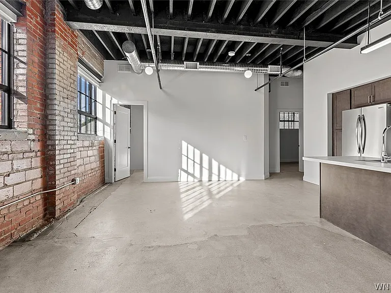 1786 Main St #103 — Photo 3