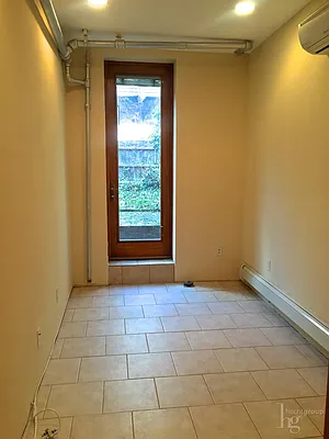 Rented by Hecht Group | media 4