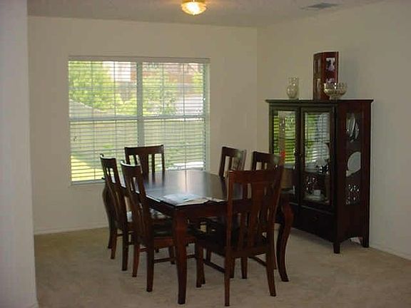 Formal Dining