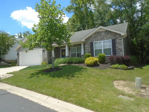 74 W Persimmon Dr, Hamilton, OH 45013