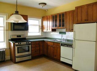 171 Grand Ave, Cranston, RI 02905