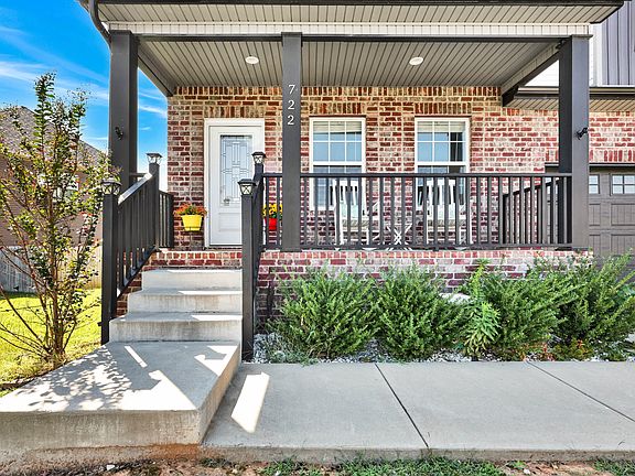 3rd image of 722 Banister Dr