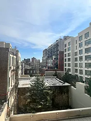 Rented by R New York