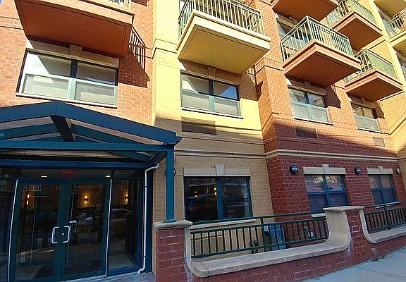 4th image of 13523 82nd Ave APT 1B