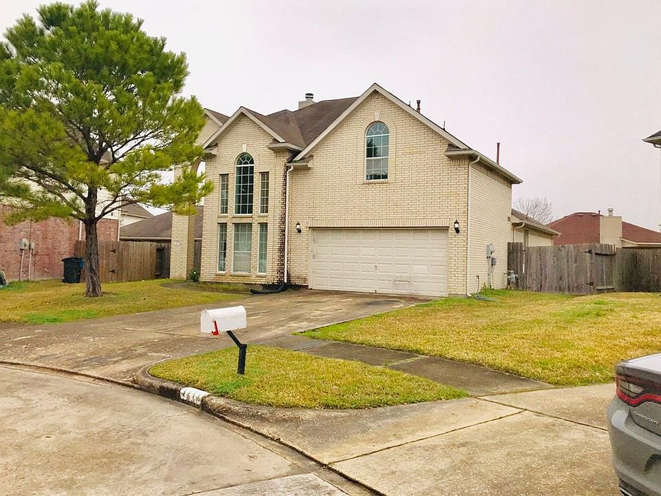 1st image of 3207 Kingfisher Ct