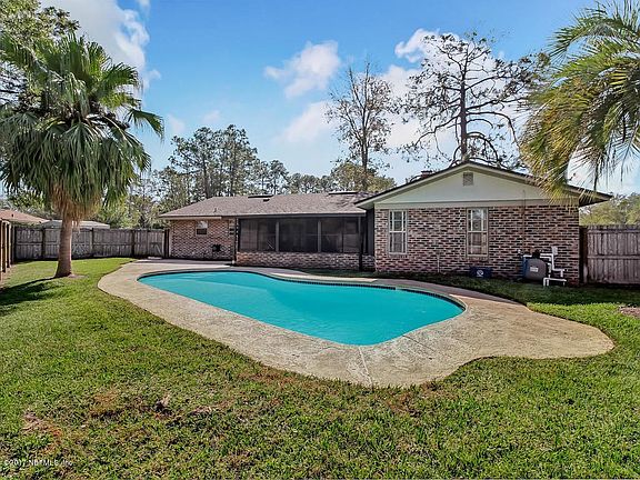 1758 Olive Ct Orange Park FL-MLS_Size-03