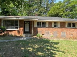 2106 Lombardy Dr, Fayetteville, NC 28304