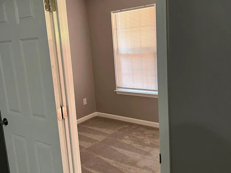 Magnolia Grove Dr — Photo 9
