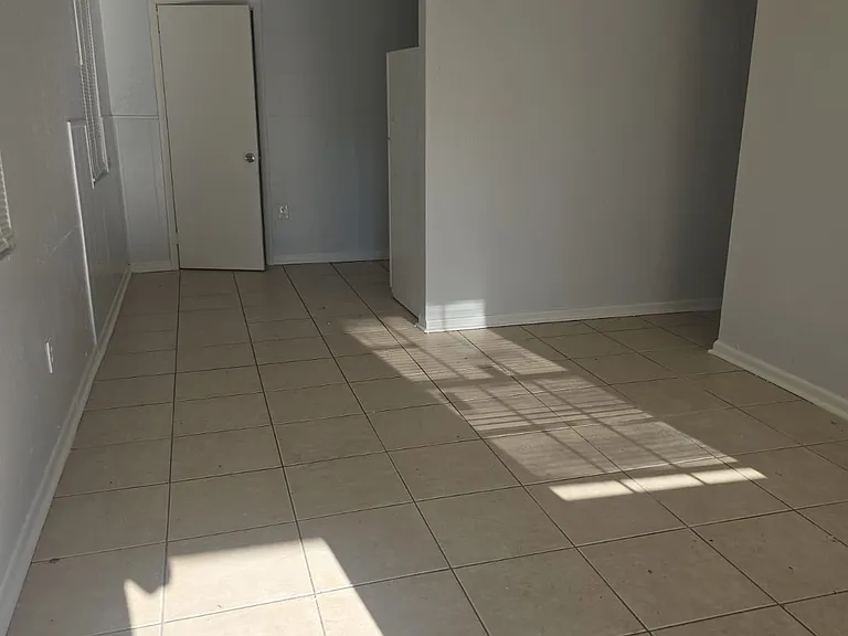 1217 N Pine Hills Rd #A — Photo 6