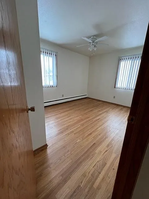2 bed, 750 sqft, $1,255 — Photo 4