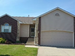 219 E Stone Path St, Derby, KS 67037
