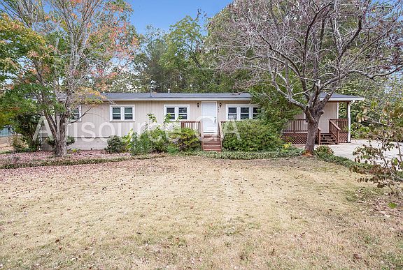 2nd image of 285 Highland Dr