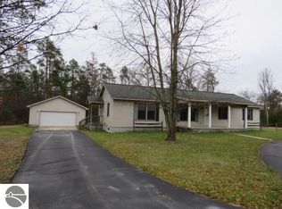4374 Chambers Rd, Oscoda, MI 48750
